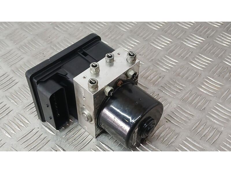 Recambio de abs para opel astra gtc enjoy referencia OEM IAM 13246535 ATE 10020602654