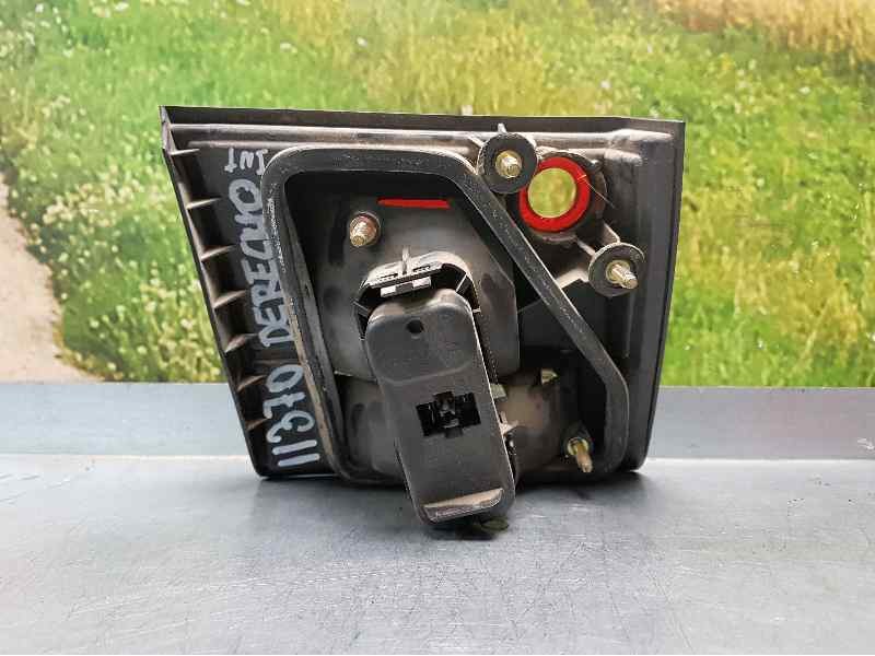 Recambio de piloto trasero derecho para saab 9-3 berlina 2.0 t se referencia OEM IAM  TOCADO VER FOTOS INTERIOR