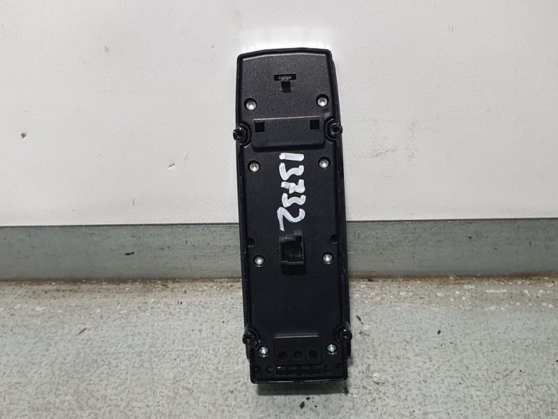 Recambio de mando elevalunas delantero izquierdo para mercedes-benz clase c (w204) lim. c 200 cdi blueefficiency (204.001) refer