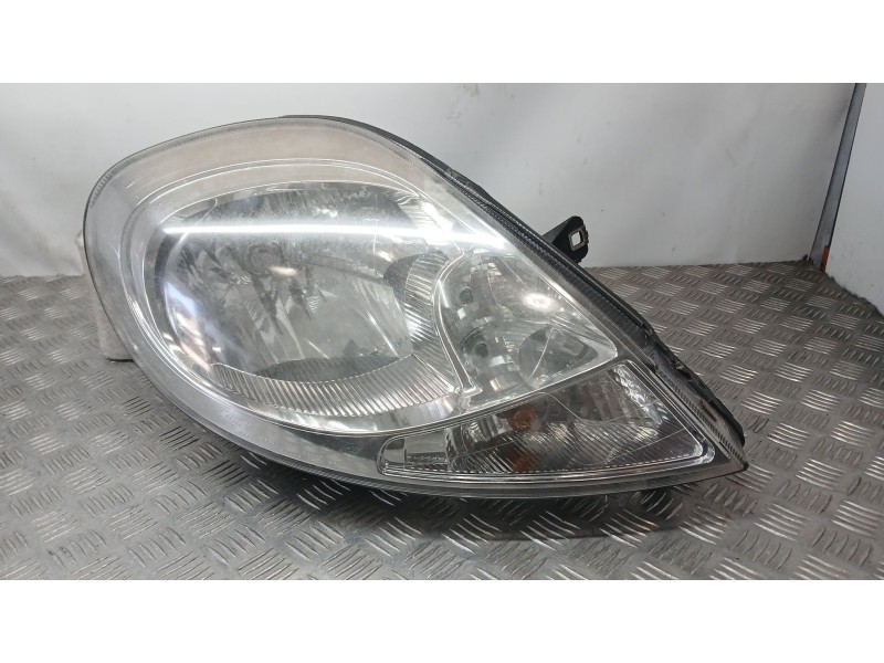 Recambio de faro derecho para opel vivaro a furgoneta (x83) 2.0 cdti (f7) referencia OEM IAM 96859830 VALEO 8200701356 89313980