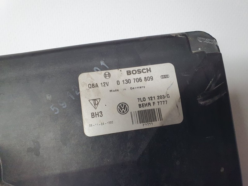 Recambio de electroventilador para porsche cayenne (typ 9pa) s referencia OEM IAM 7LO121203G 0130706809 BOSCH