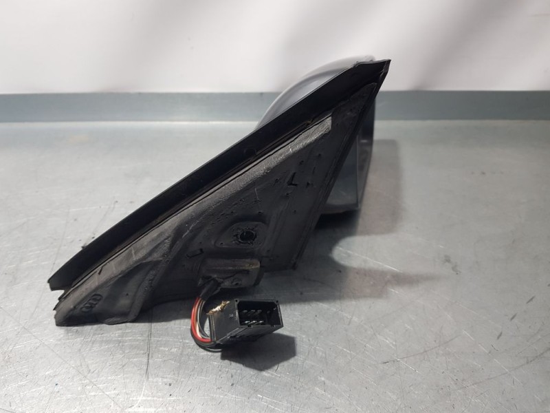 Recambio de retrovisor derecho para audi a6 avant (4b5) 2.5 tdi referencia OEM IAM   ELECTRICO 7 CABLES CANTO ROTO