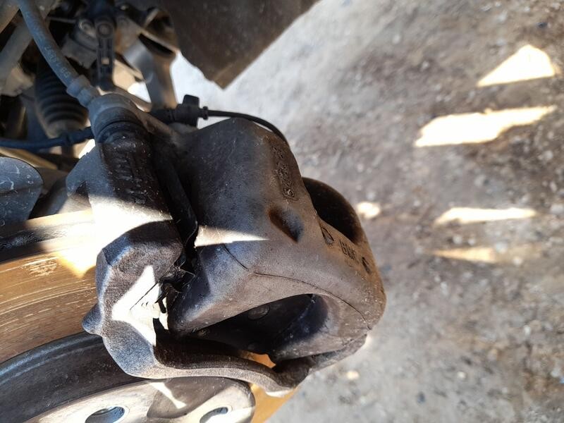 Recambio de pinza freno delantera izquierda para bmw i3 (i01) electric referencia OEM IAM 34116860269  