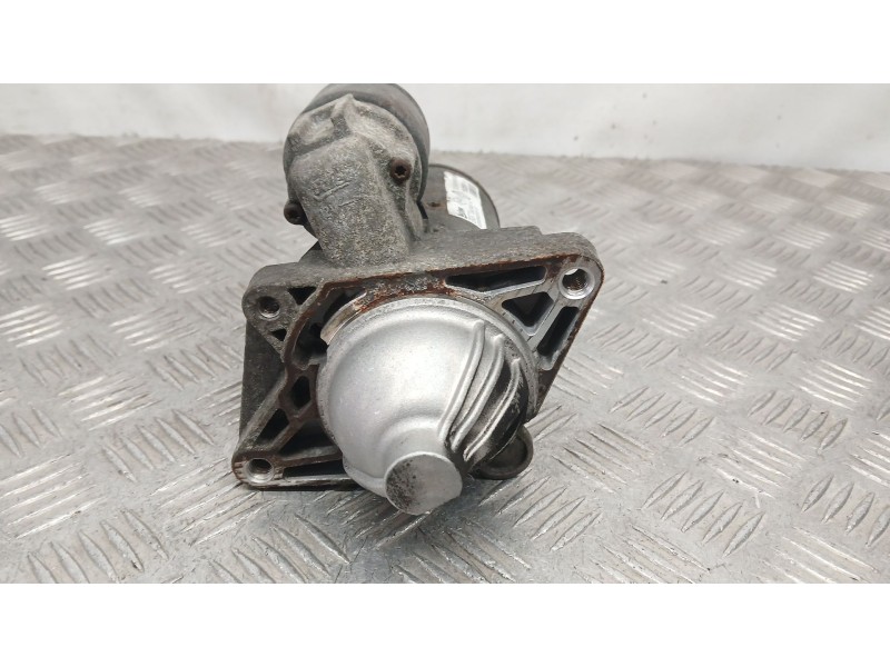 Recambio de motor arranque para opel vivaro a furgoneta (x83) 2.0 cdti (f7) referencia OEM IAM 8200568535E VALEO TS22E8