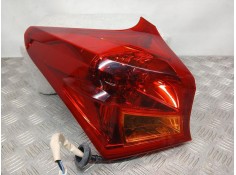 Recambio de piloto trasero izquierdo para toyota auris active referencia OEM IAM 8156102A61  02258