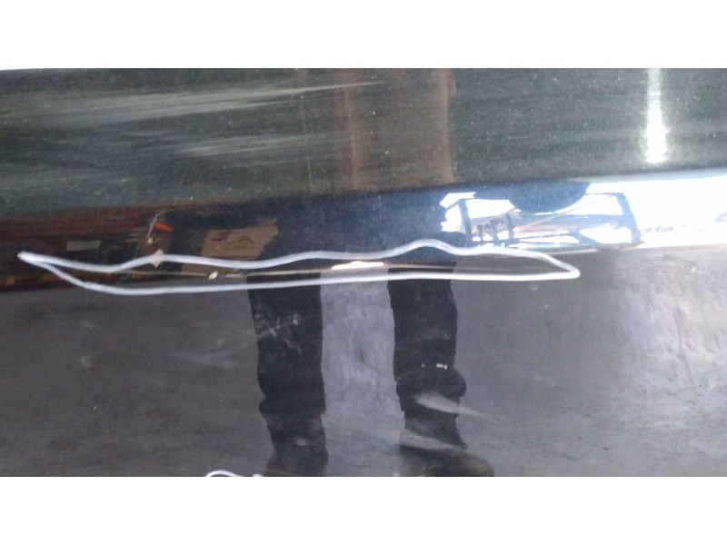 Recambio de puerta trasera izquierda para toyota auris active referencia OEM IAM 6700402380  