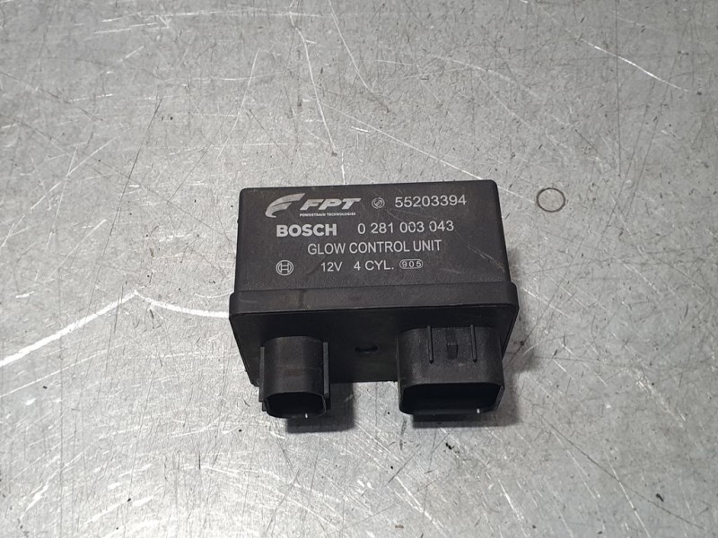 Recambio de caja precalentamiento para alfa romeo mito (145) distinctive referencia OEM IAM 55203394 0281003043 BOSCH