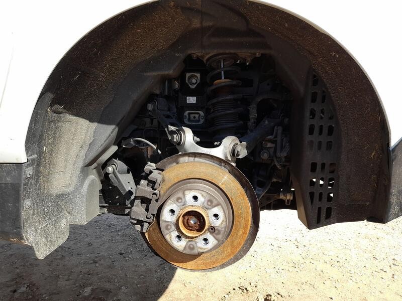 Recambio de plastico pase rueda tras. izq. para bmw i3 (i01) electric referencia OEM IAM 51717394079  