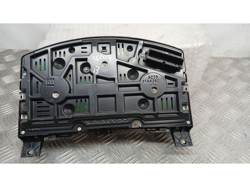 Recambio de cuadro instrumentos para opel astra gtc enjoy referencia OEM IAM 13251614 SIEMENS VDO 