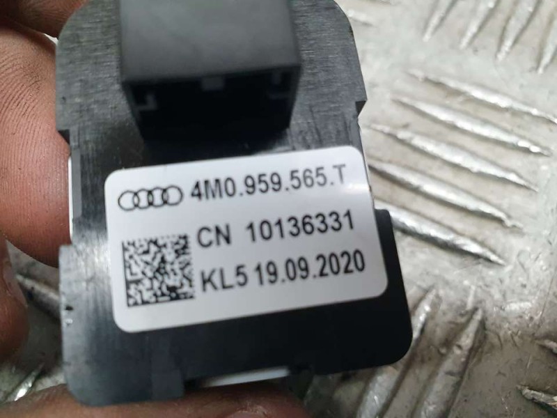 Recambio de mando retrovisor para audi a3 sedan (8ys) 35 tdi s line referencia OEM IAM 4M0959565T 10136331 