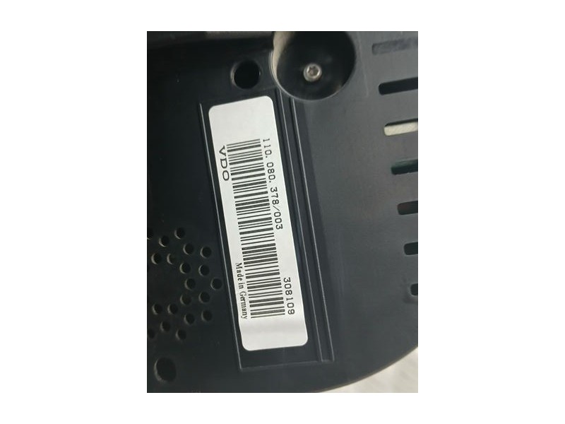 Recambio de cuadro instrumentos para volkswagen caddy ka/kb (2k) furg. referencia OEM IAM 1T09+20864A 110080378003 VDO