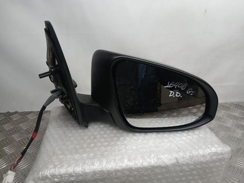 Recambio de retrovisor derecho para toyota auris active referencia OEM IAM 8791002640  