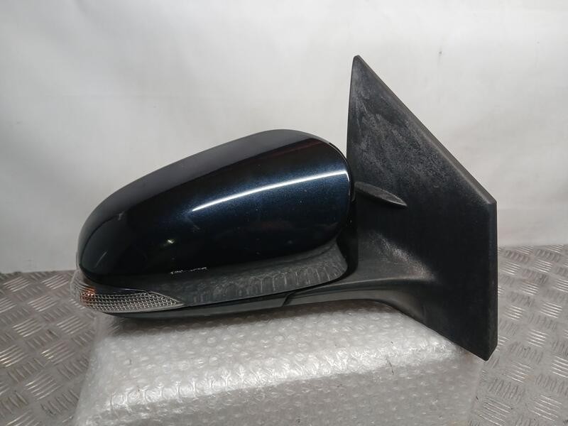 Recambio de retrovisor derecho para toyota auris active referencia OEM IAM 8791002640  