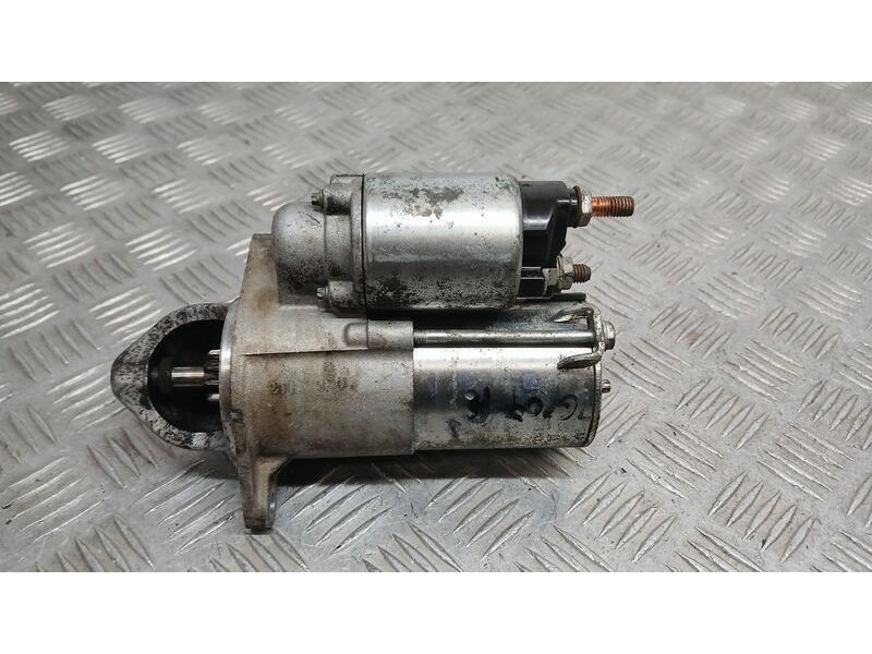 Recambio de motor arranque para opel astra gtc enjoy referencia OEM IAM 55556092  