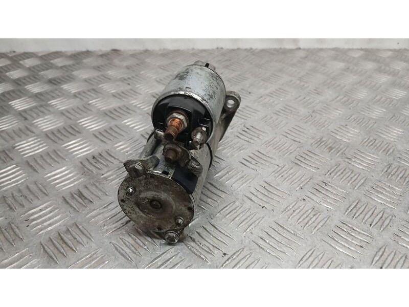 Recambio de motor arranque para opel astra gtc enjoy referencia OEM IAM 55556092  