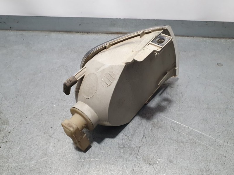 Recambio de piloto delantero izquierdo para volkswagen polo berlina (6n1) básico referencia OEM IAM 6N0953041E  