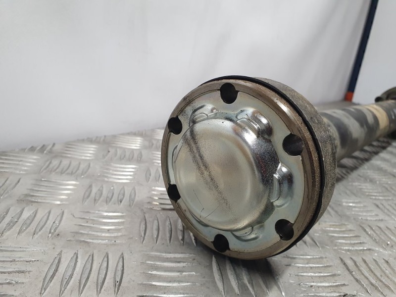 Recambio de transmision central para porsche cayenne (typ 9pa) s referencia OEM IAM 7L0521101C  DELANTERA