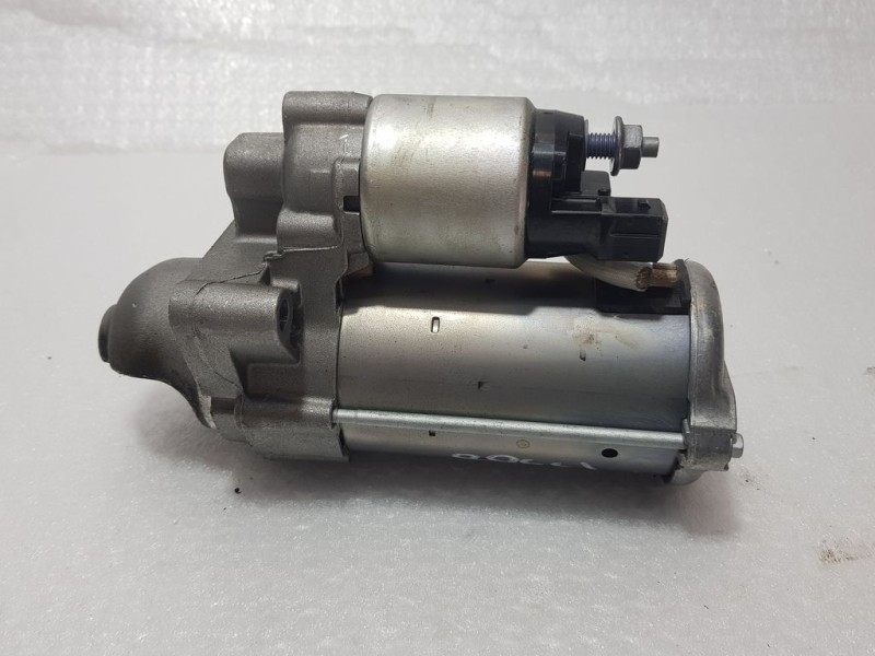 Recambio de motor arranque para peugeot 208 (p2) allure referencia OEM IAM 9830507480 0001179031 BOSCH