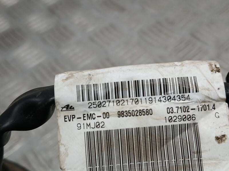 Recambio de depresor freno / bomba vacio para jeep avenger (j2) electric referencia OEM IAM 9835028580 ATE ELECTRICO 03710217014