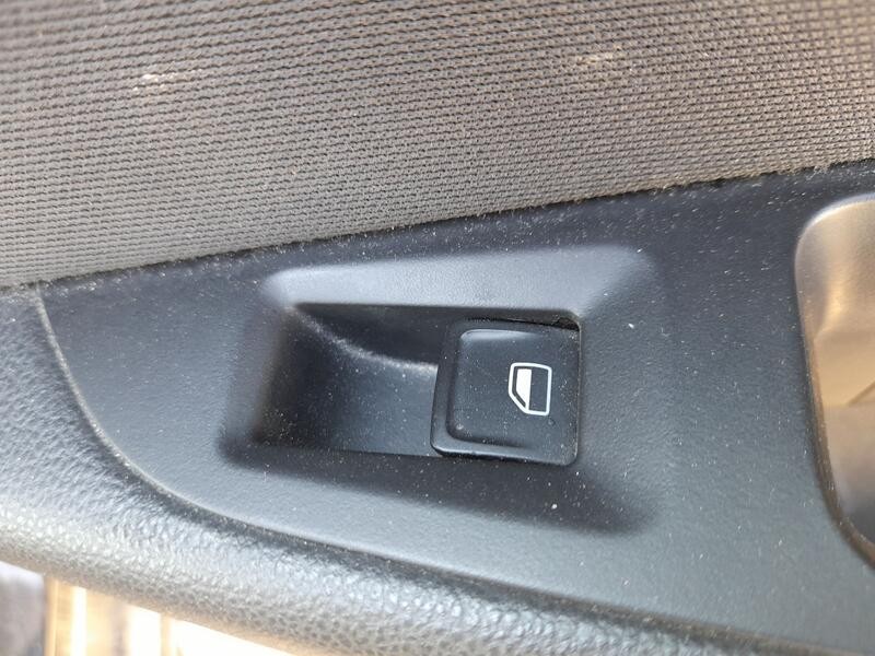 Recambio de mando elevalunas trasero derecho para seat leon st (5f8) 1.4 tsi referencia OEM IAM 5G0959855S  