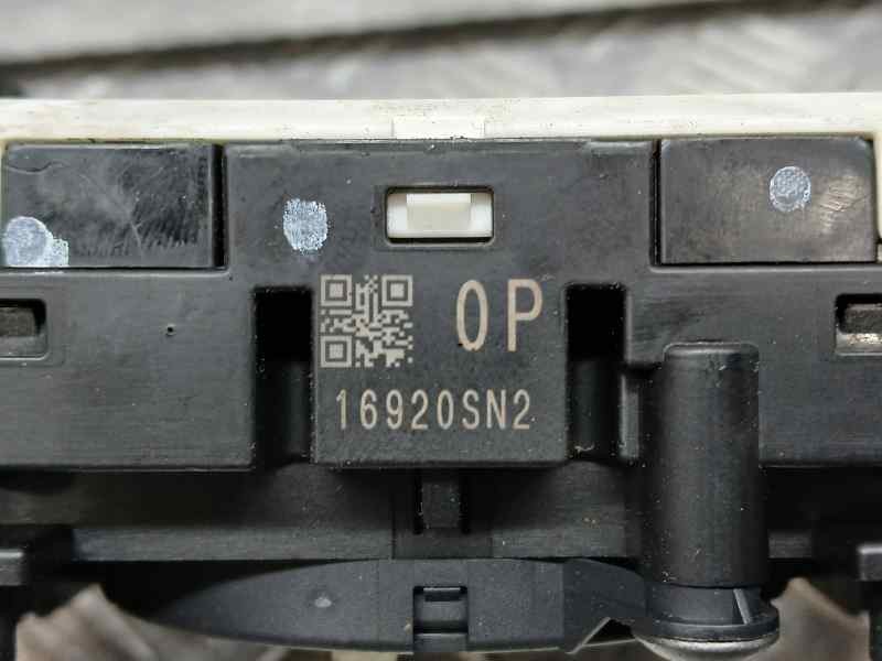 Recambio de mando luces y limpia para nissan pulsar (c13) acenta referencia OEM IAM 16920SN2  