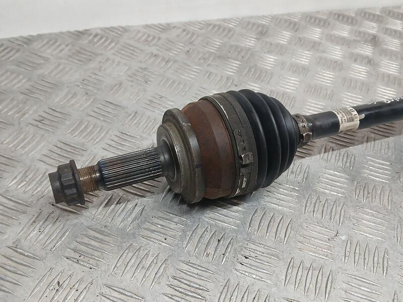 Recambio de transmision delantera izquierda para toyota auris active referencia OEM IAM 4342002B50  