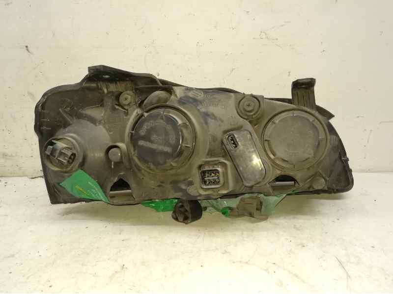 Recambio de faro izquierdo para hyundai elantra (xd) 2.0 crdi comfort (4-ptas.) referencia OEM IAM  SOPORTES ROTOS 