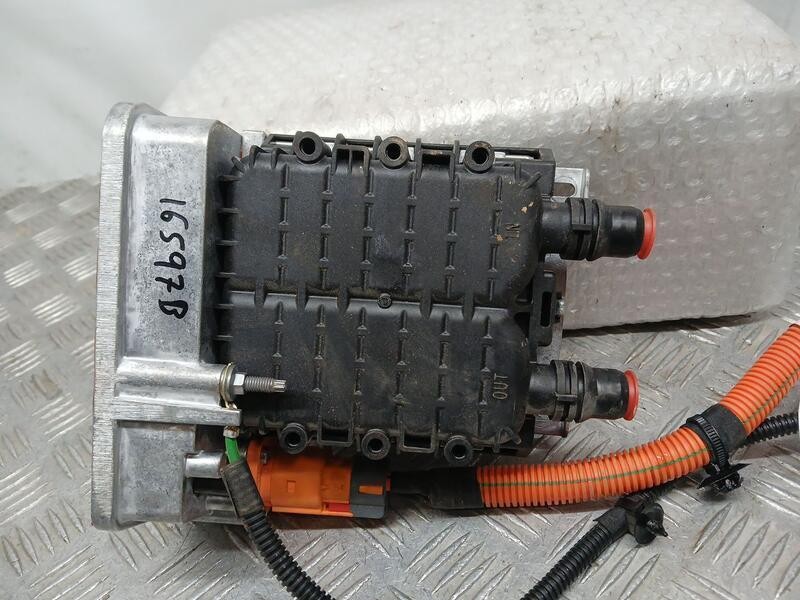 Recambio de bomba calefaccion para jeep avenger (j2) electric referencia OEM IAM 9821712680  710303110200