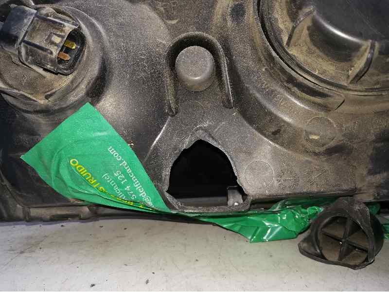 Recambio de faro izquierdo para hyundai elantra (xd) 2.0 crdi comfort (4-ptas.) referencia OEM IAM  SOPORTES ROTOS 