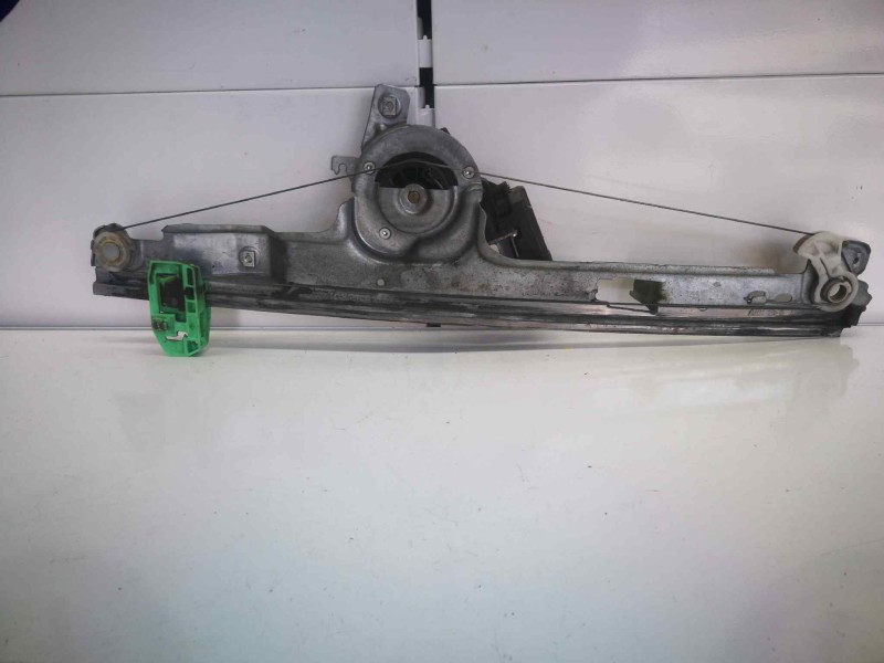 Recambio de elevalunas delantero derecho para renault scenic ii dynamique referencia OEM IAM  440726J4 6 PINS