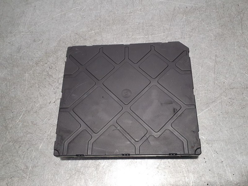 Recambio de modulo electronico para volkswagen golf vii lim. (bq1) e-golf referencia OEM IAM 5Q0937084DL A3C02130203 CONTINENTAL