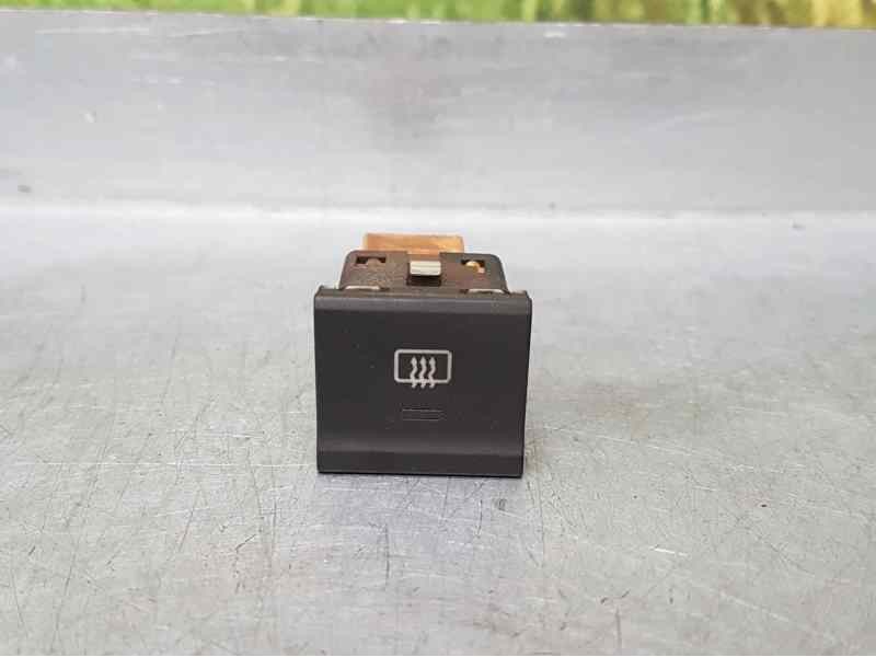 Recambio de interruptor para volkswagen polo (6c1) comfortline bluemotion referencia OEM IAM 6C0959621A  DESEMPAÑAR LUNA TRASERA