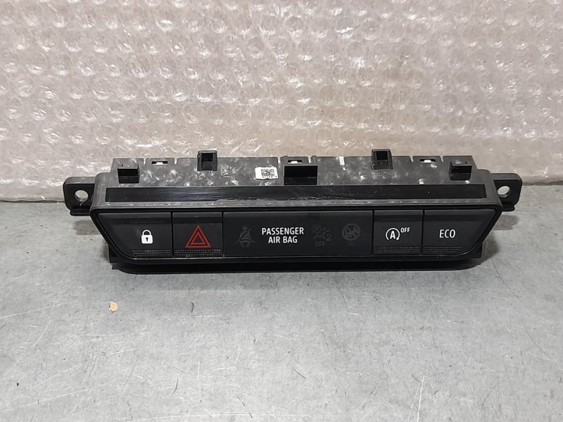 Recambio de mando multifuncion para dacia sandero stepway referencia OEM IAM 283E85816R  