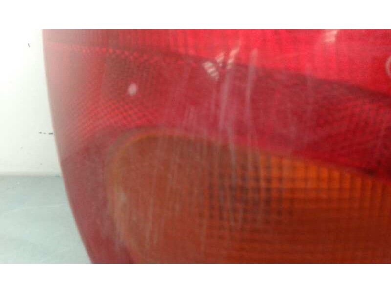 Recambio de piloto trasero izquierdo para ford fiesta berlina (dx) ambiente referencia OEM IAM   ROZADO