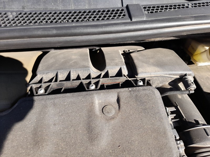 Recambio de carcasa filtro aire para citroën c3 iii (sx) 1.5 bluehdi 100 (sxyhyp, sxyhtu) referencia OEM IAM 9828002080  