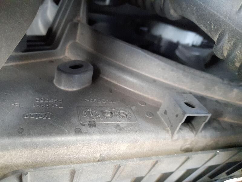 Recambio de electroventilador para dacia sandero iii 1.0 tce 90 referencia OEM IAM 214813070R  