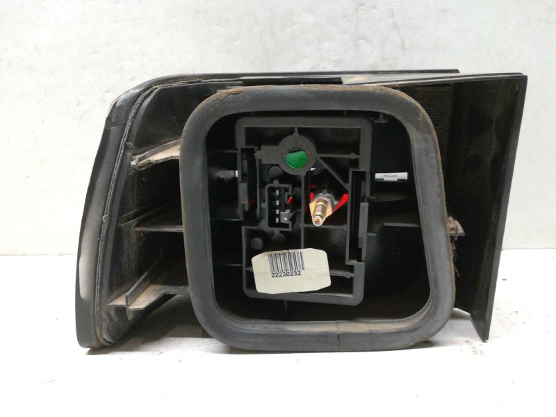 Recambio de piloto trasero derecho para citroën xantia berlina 1.6 referencia OEM IAM   EXTERIOR