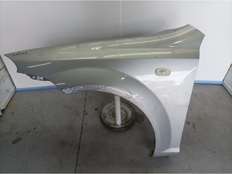 Recambio de aleta delantera izquierda para daewoo lacetti se referencia OEM IAM 96474976  TOCADA