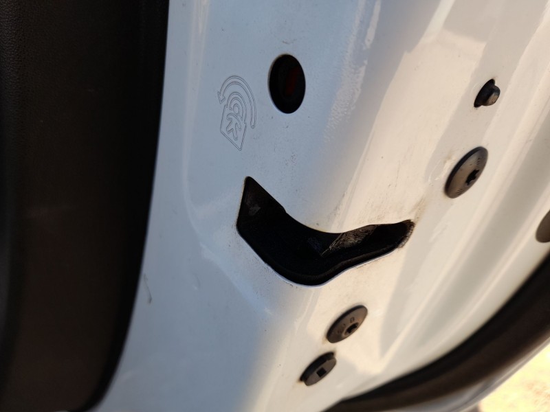 Recambio de cerradura puerta trasera derecha para citroën c3 iii (sx) 1.5 bluehdi 100 (sxyhyp, sxyhtu) referencia OEM IAM 981239