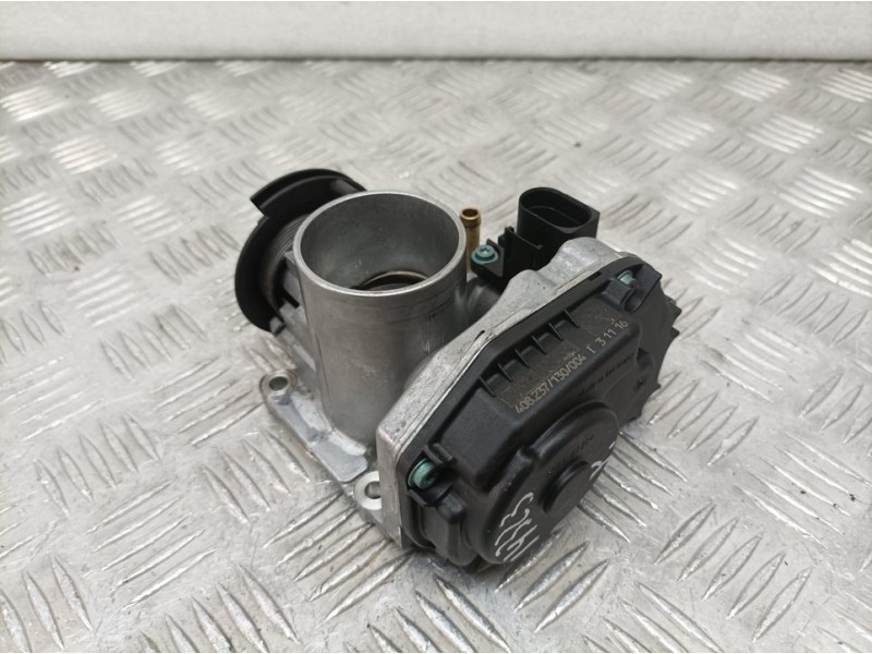 Recambio de caja mariposa para seat cordoba berlina (6k2) dream (1997) referencia OEM IAM 408237130004Z  VDO
