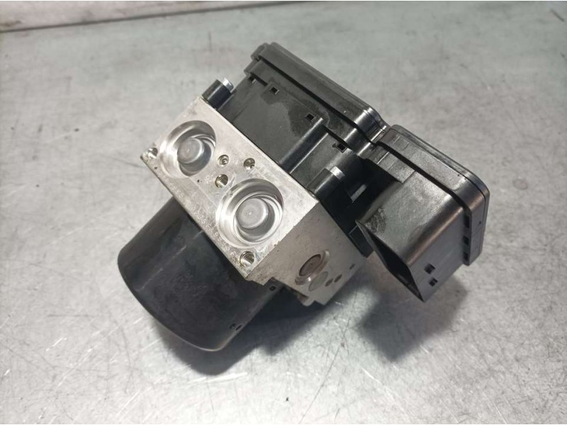 Recambio de abs para volvo v40 cross country momentum referencia OEM IAM 31423315 10021210094 ATE