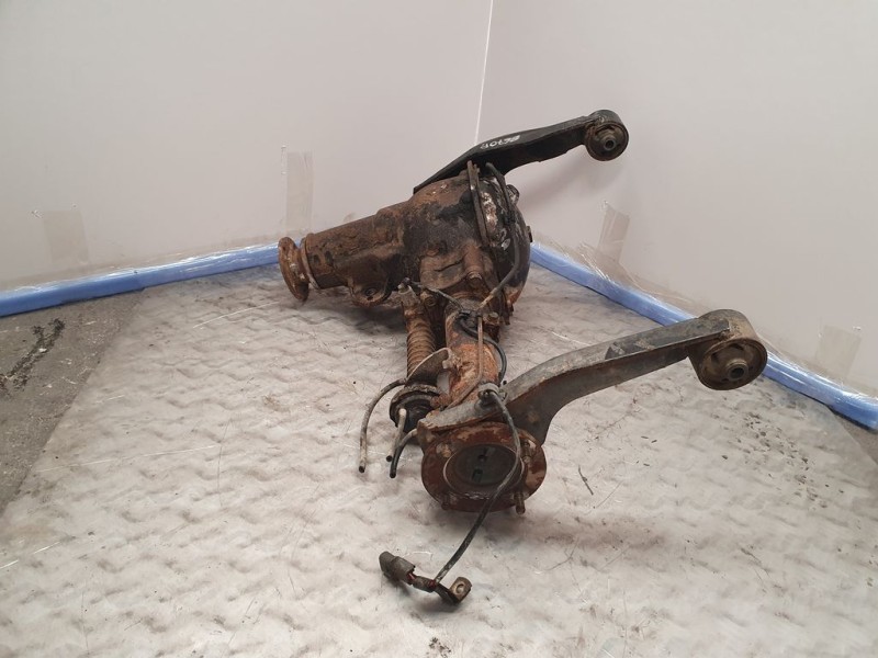 Recambio de diferencial delantero para mitsubishi pajero (v44) exceed referencia OEM IAM SIN REF  
