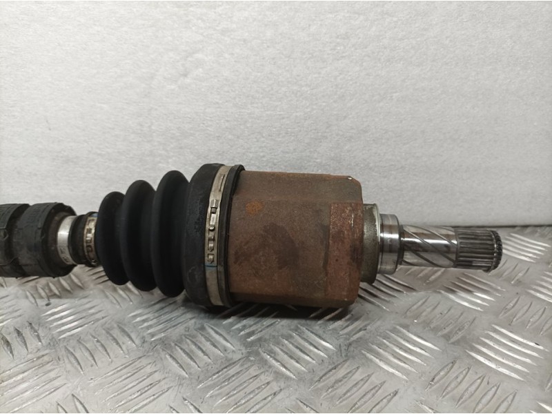 Recambio de transmision delantera izquierda para nissan qashqai (j10) tekna premium referencia OEM IAM 39101JD52B  