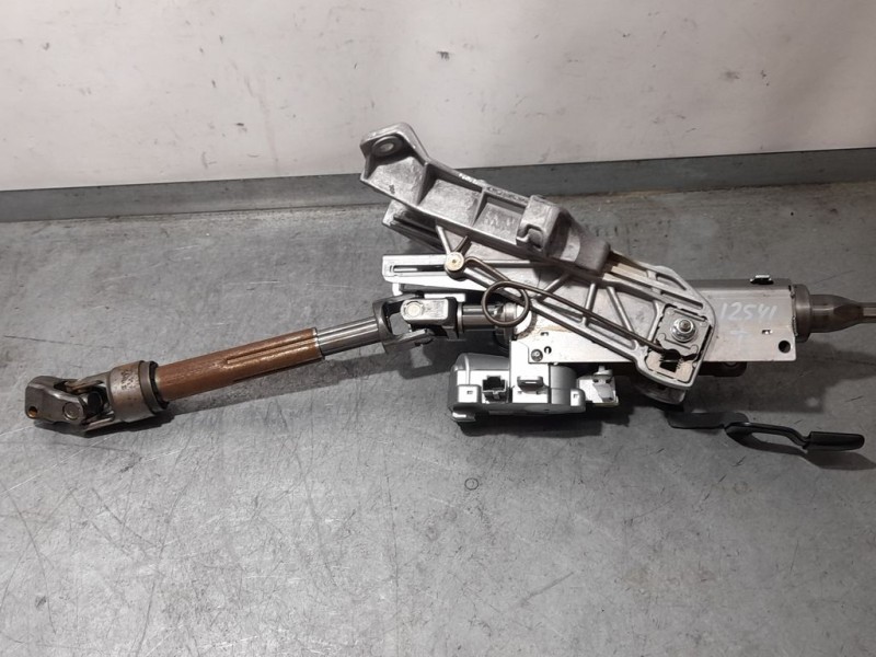 Recambio de columna direccion para volvo v40 cross country momentum referencia OEM IAM P31340956  