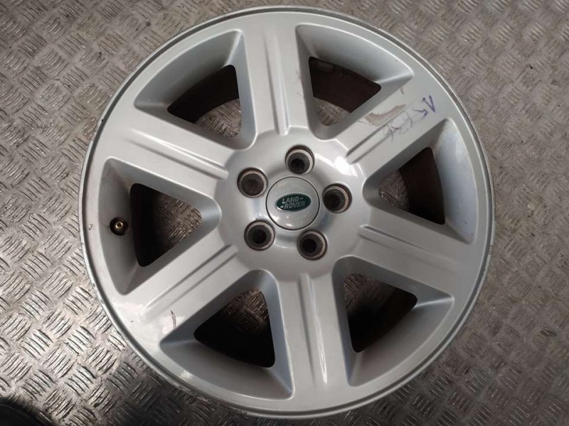 Recambio de juego llantas aluminio para land rover freelander (lr2) td4 s referencia OEM IAM 7.5X17 5 TORN ET52 ALUMINIO 