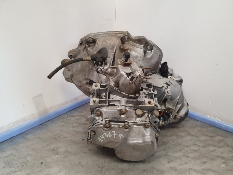 Recambio de caja cambios para daewoo lacetti se referencia OEM IAM MC372 DU006720 5VELOCIDADES