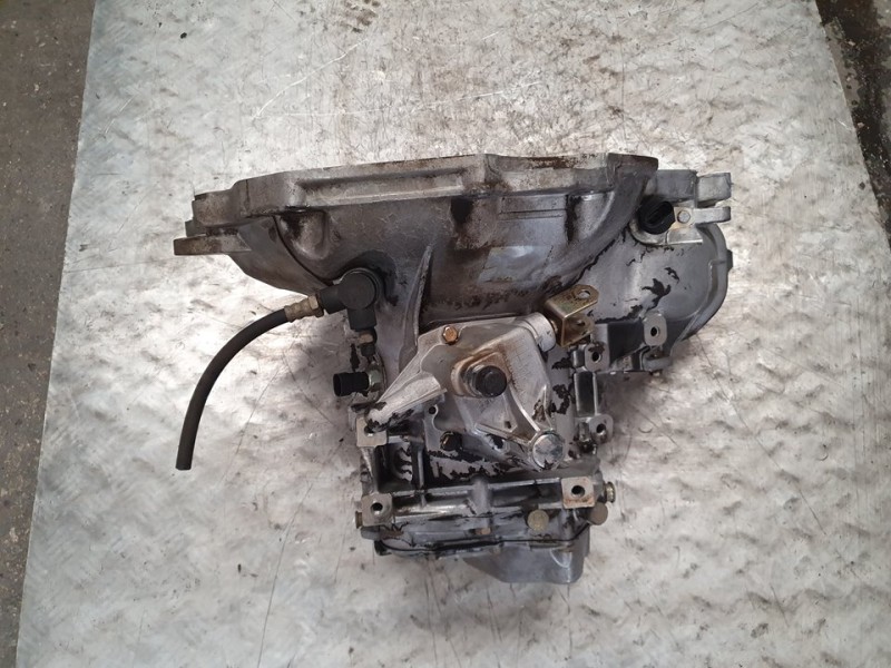 Recambio de caja cambios para daewoo lacetti se referencia OEM IAM MC372 DU006720 5VELOCIDADES