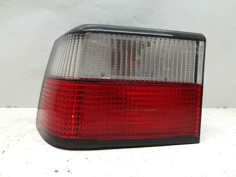 Recambio de piloto trasero izquierdo para citroën xantia berlina 1.6 referencia OEM IAM  TOCADO EXTERIOR MOD