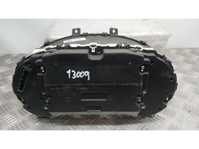 Recambio de cuadro instrumentos para kia stinger (ck) gt-line 2wd referencia OEM IAM 94013J5880  