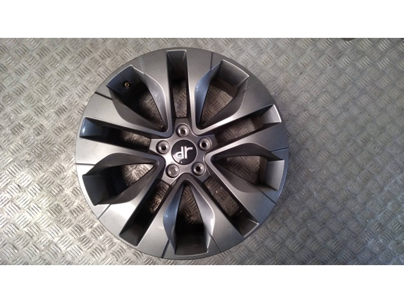 Recambio de juego llantas aluminio para dr 4.0 ev referencia OEM IAM 7X18 5 TORN ET33 ALUMINIO 